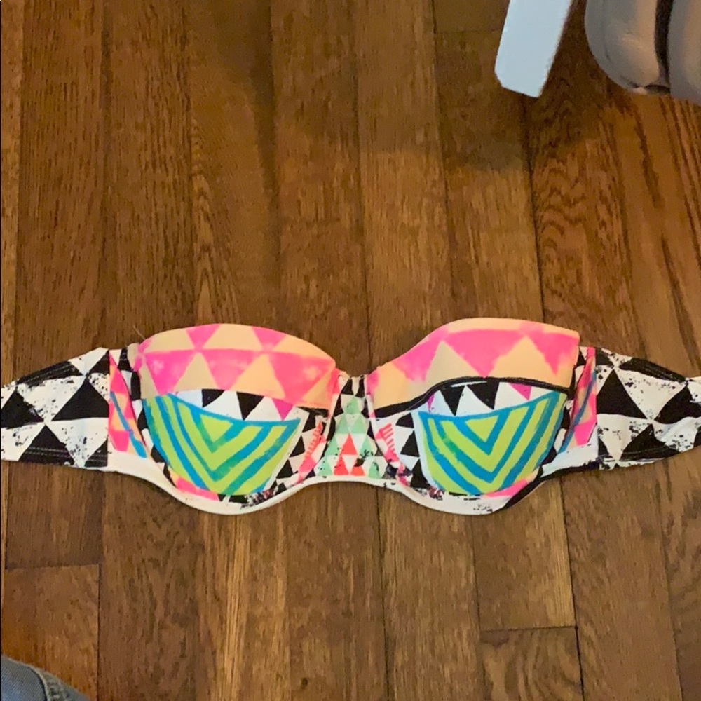 Bikini top